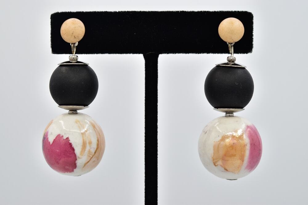 Vintage NOS Matte Black Pink Peach Abstract Bead Silver Dangle Earrings 80s NS8